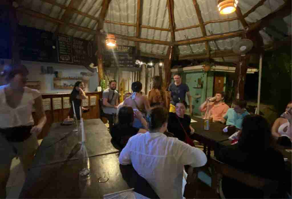 4 VIENTOS FONDOS (42)