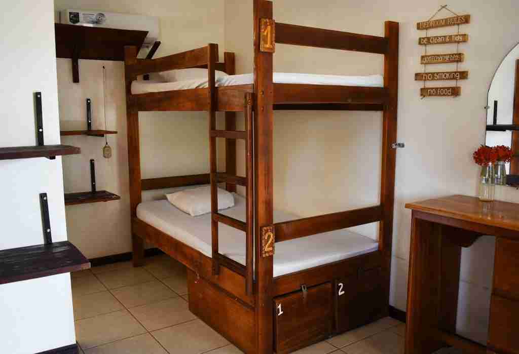 4 VIENTOS FONDOS (66)